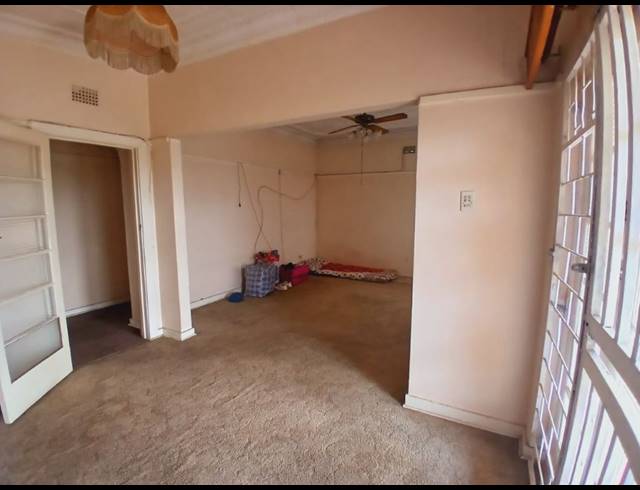 3 BEDROOM HOUSE FOR SALE IN ELSBURG